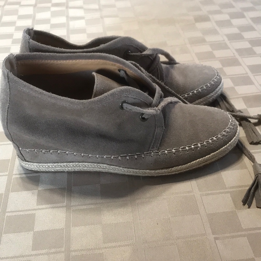 Crown vintage tan‎ suede wedge 2.5” Sz 7.5 boot